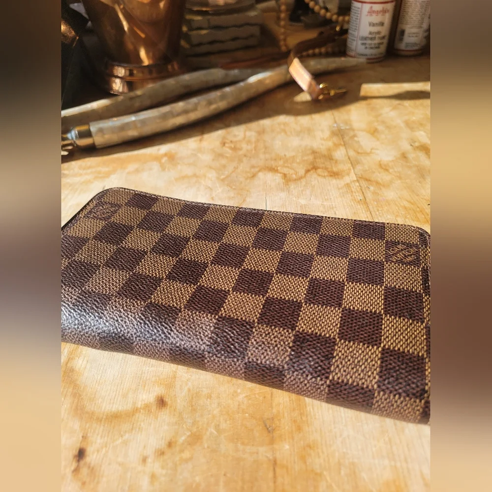 Louis Vuitton Damier Ebeme Unisex Zip Wallet